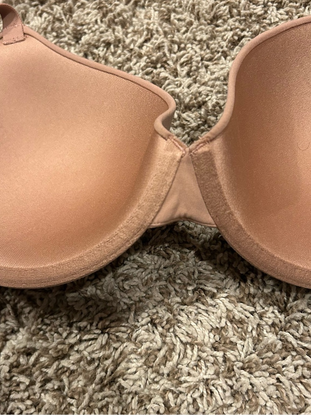 SKIMS Nude Bra - Picture 6 of 11